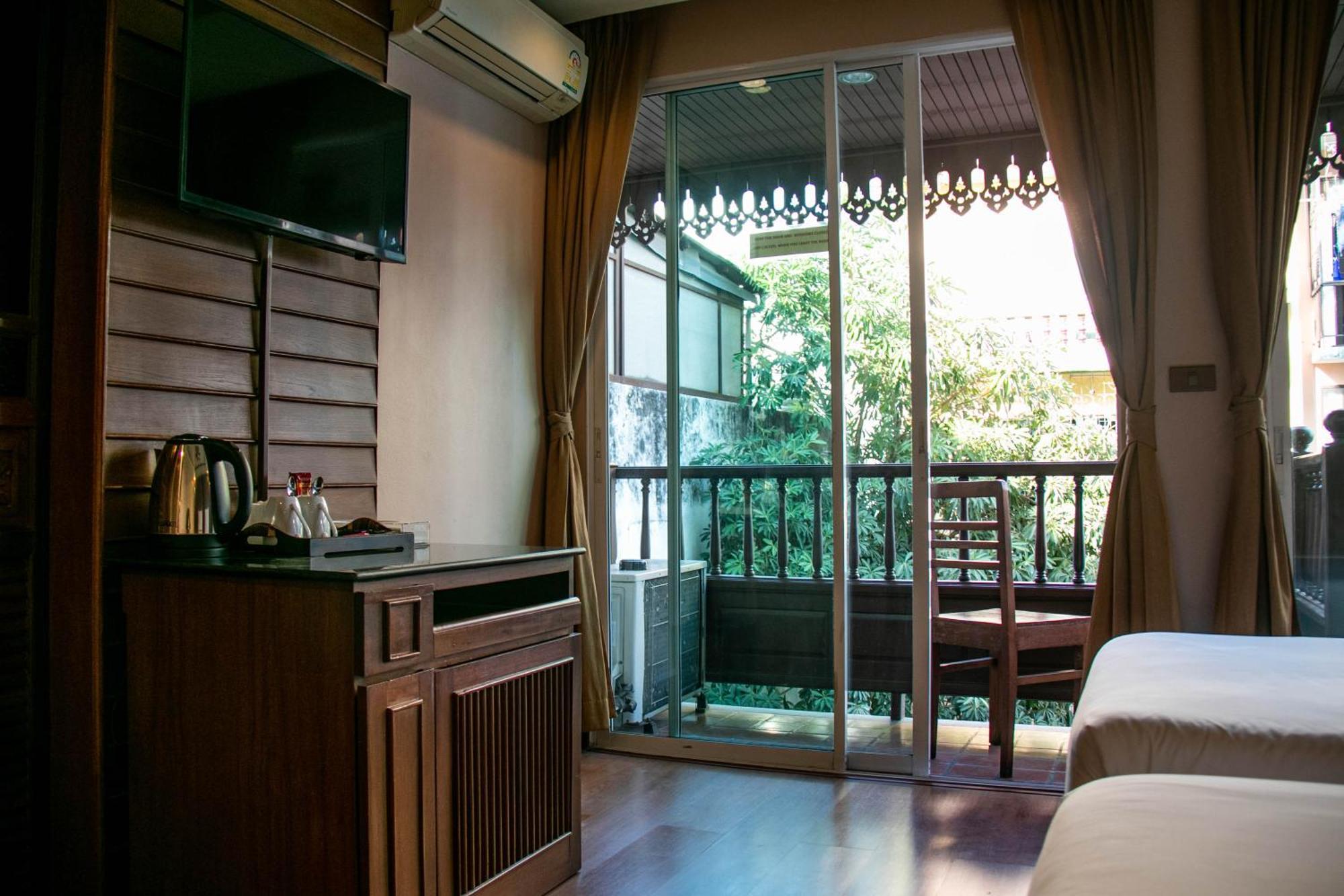 Lamphu Tree House Boutique Hotel Bangkok Luaran gambar